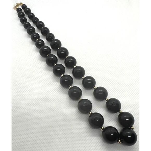 Vintage Monet Signed Graduated Round Black Plastic Beaded 19'' Necklace Retro - Picture 2 of 9